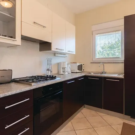 Julija Klovica Cr Apartment *